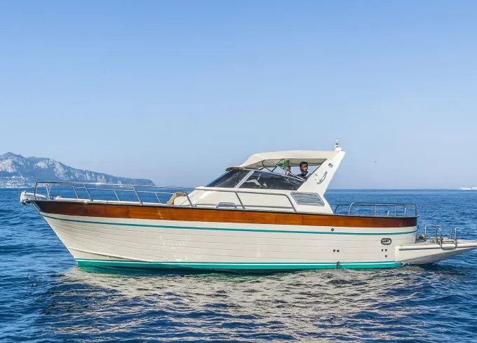 2026 31ft Acquamarina 8.48 Day Charter