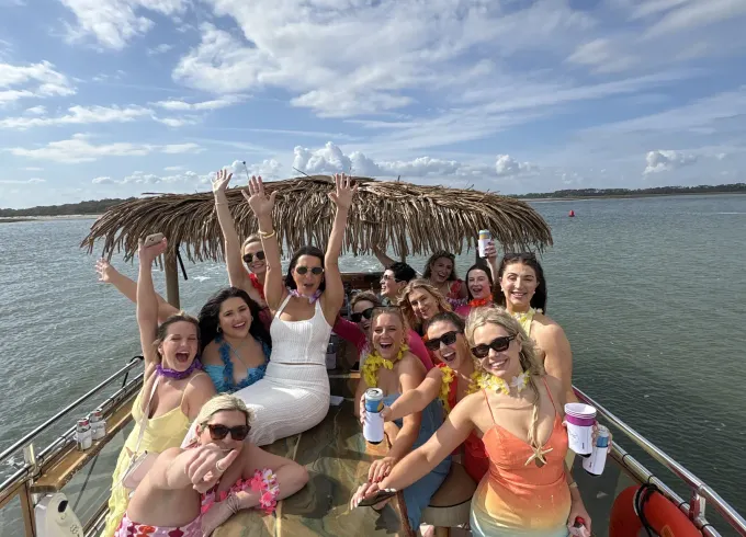 🎉🐬🏝️Catamaran Tiki Boat- Island Hopping, Karaoke & our own Private Island!
