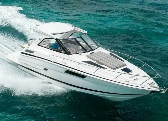 12 Guests | Sport Boat | $350hr