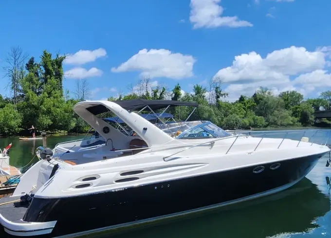 Big yacht 40 feet mtl