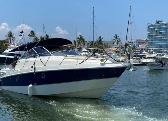 Lovely Sport Yacht 32 in Puerto Vallarta
