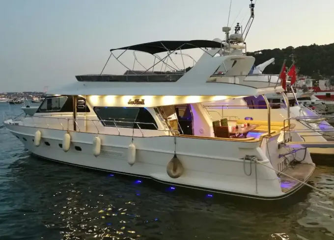 Romantic Bosphorus Cruise Packages in Istanbul