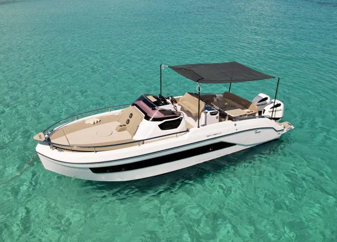 Enjoy Ibiza and Formentera with Ranieri 330 LX