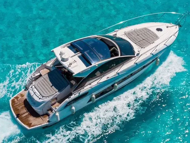 54ft Sunseeker San Remo  – Cancun Luxury Yacht Charter