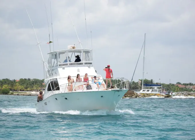 Mr. Wrinkles Yacht Fishing & Snorkeling Trips