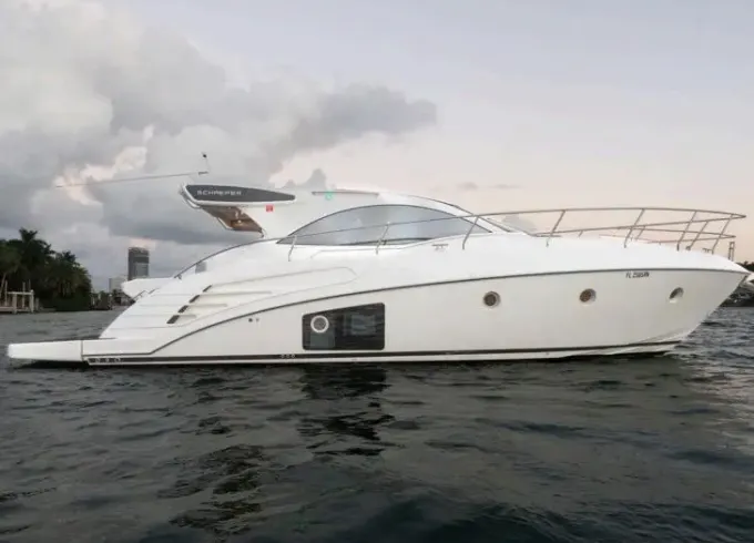Enjoy 2020 Schaefer 42' Motor Yacht in Miami