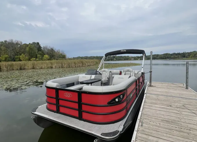 2025 Bentley 22 Legacy Pontoon 13 People Capacity In Wayzata