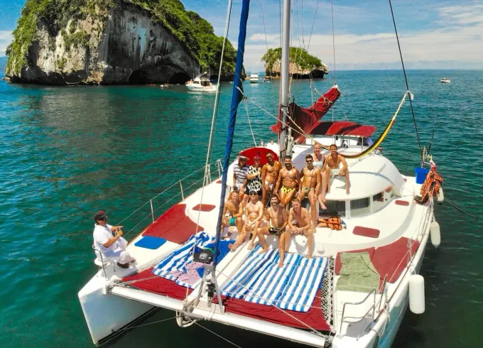 Lagoon 38 Beautiful Sailing Catamaran in Puerto Vallarta, México