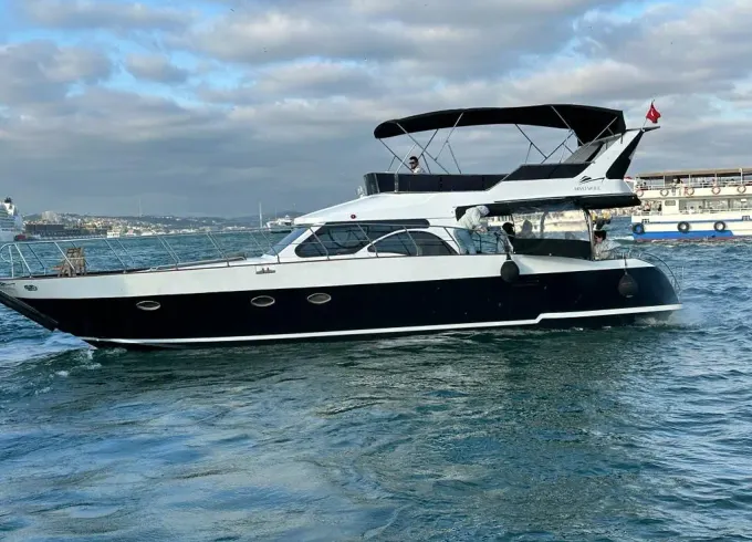 Luxury Yacht Rental: 12-Person Capacity Princess 360 Fly in Istanbul