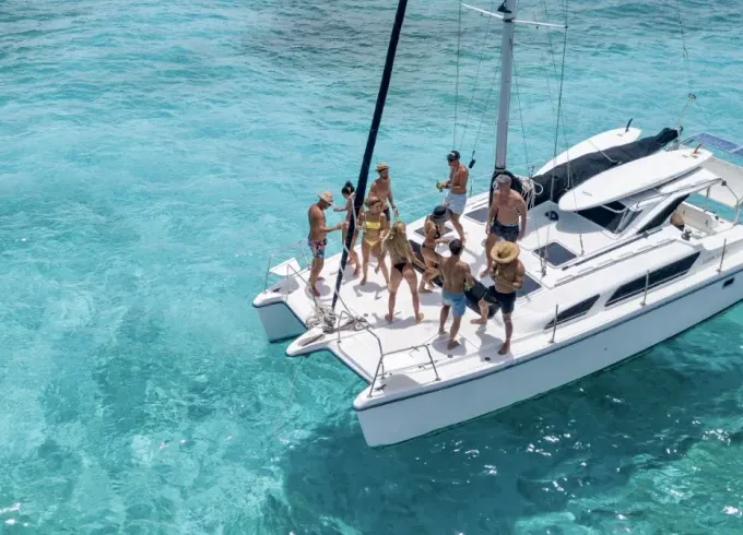 Cancun Private Catamaran Isla Mujeres - Open Bar, Snorkeling Lunch & Fun