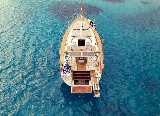 TREATON / Private Luxury Full Day Trips (8,5 h) to Dia island - up to 16 guests
