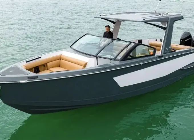 The Stylish and Sporty 35' Aviara, Ocean Rode - Sarasota and Anna Maria