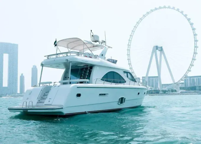 Dubai Boat Rental 🐬 - 80' Mega Luxury Yacht for 40 pax in Dubai