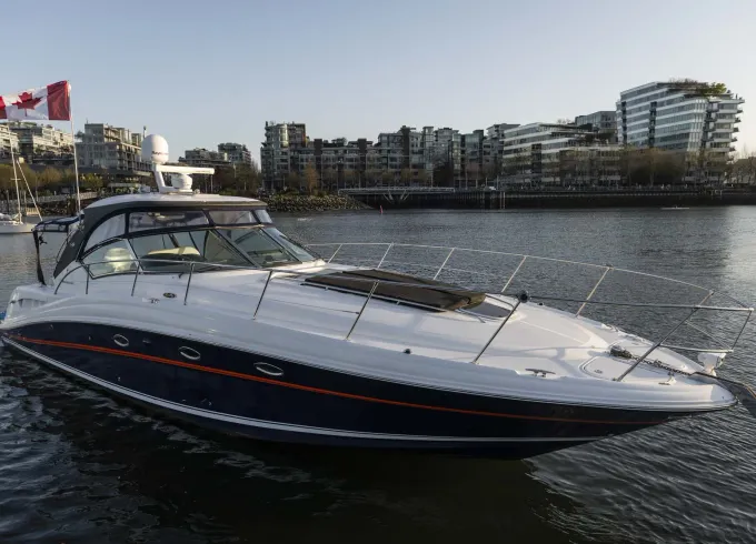 48ft Luxury Yacht Charter in Downtown Vancouver