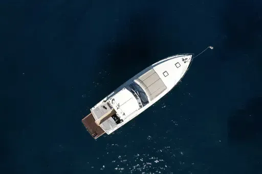 Experience the Amalfi Coast and Capri on Baia B50