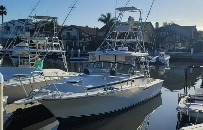 ''Pescado Loco''Atlantic Sportfish Motor Yacht Rental in Islamorada, Florida
