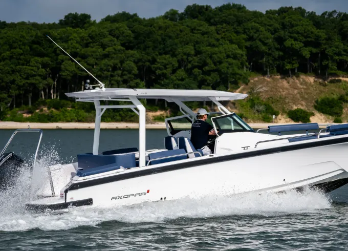 31' 2025 Axopar Sun Top Boat Rental in Sag Harbor, New York
