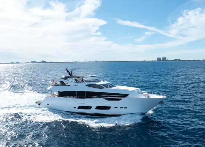 Luxe 92' Sunseeker with Water Toys serving BVI, St. Kitts and St. Martin
