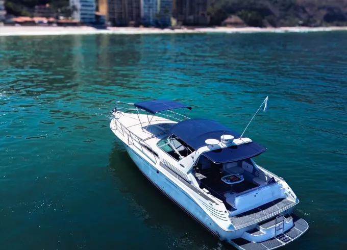 Sea Ray 400 Exclusive Yacht
