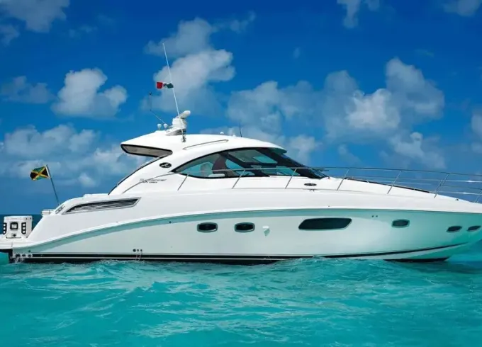 Deal of the Week! All-Inclusive Sea Ray 47Ft Yacht in Cancun, Mexico.