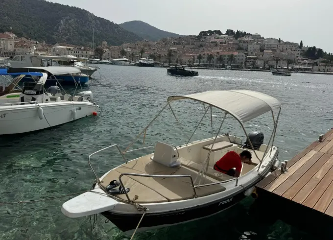 Free Fuel Included! Nautica boat 30hp in Hvar, Croatia