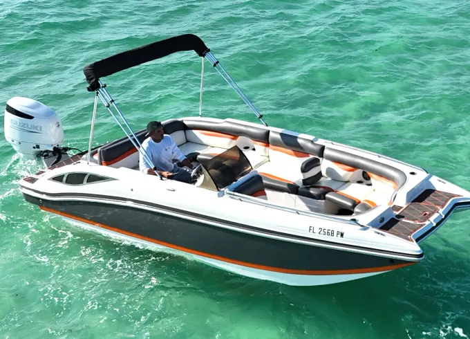 Starcraft 231 SVX Boat Multi-day Rental in St. Petersburg, Florida