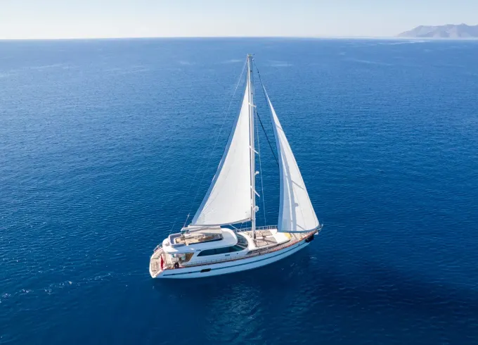 Top-luxury gulet for charter in Fethiyé