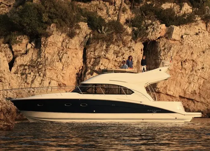 Antares 42ft Luxury  Motor Yacht Cruiser in Costa Adeje Tenerife