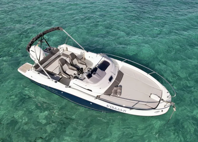Discover Ibiza and Formentera on board the Jeanneau Cap Camarat 6.5 Boat