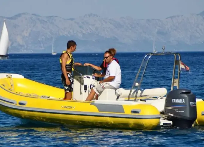 Rent a 21' Rigid Inflatable Boat in Hvar, Croatia