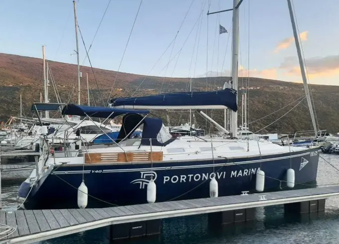 Y-40 Cruising Monohull Rental in Kumbor, Herceg Novi Municipality