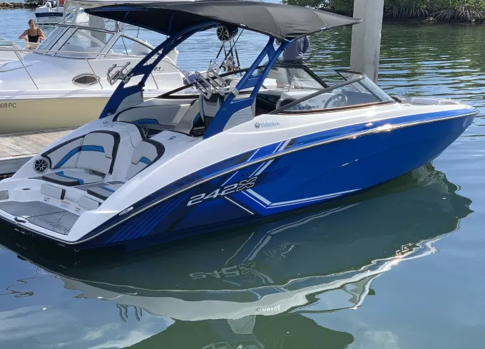 Yamaha 242x E-Series - Delivered to West Palm Beach, Florida! Extras Included