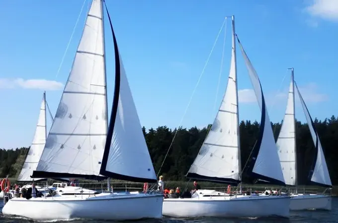 Cruising Monohull Rental in Giżycko