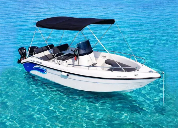 Poseidon Bluewater 7-Person Speedboat– No License Needed