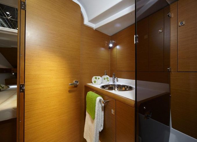 Sun Odyssey 449 (built 2018) in Lefkas