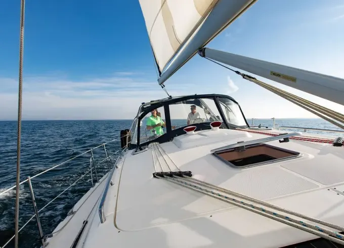 45' Hunter Deck Salon PRIVATE Luxury Sailing Yacht, San Diego Bay