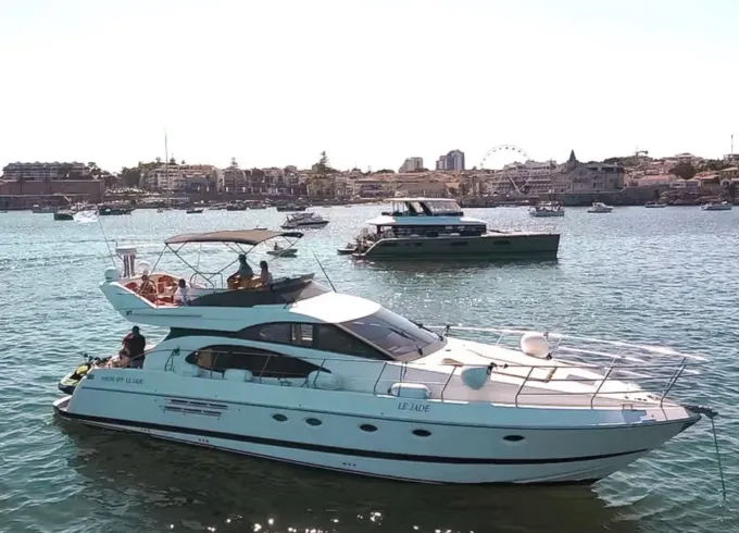 Discover Lisbon - Private Tour - Luxury Yacht Azimut 52
