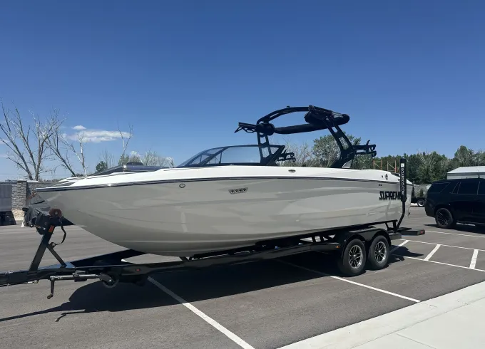 Lake Powell Daily Rentals -  2025 Ski Supreme S240 (w)