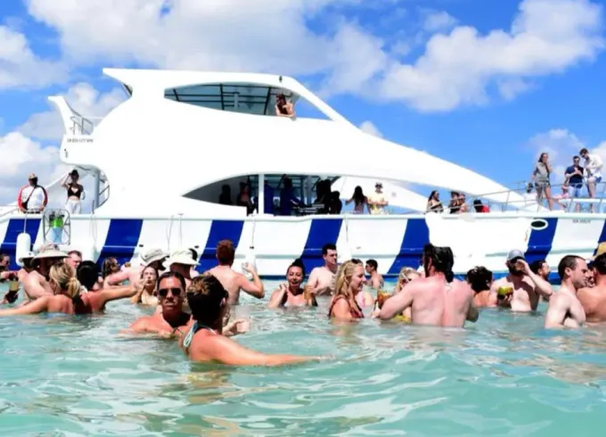 Punta Cana Booze Cruise Experience  Snorkeling • Sandbar • Music • Drinks