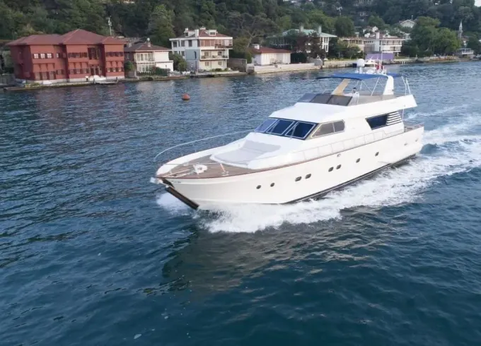39ft Bosphorus Yacht Rental — See Istanbul from the Water