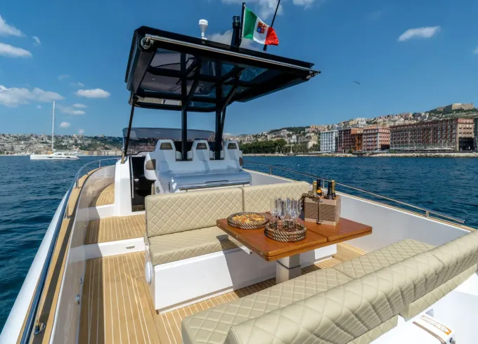 Explore Capri’s Hidden Gems on a Modern Salpa 35!