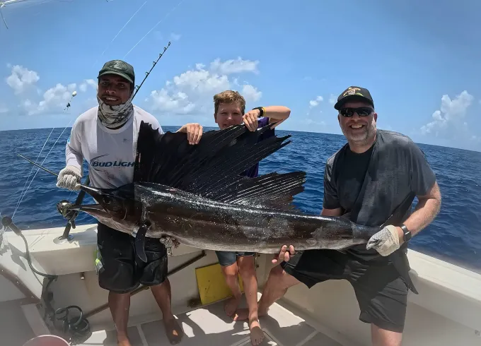Catch the Ultimate Fishing Adventure in Cancun!