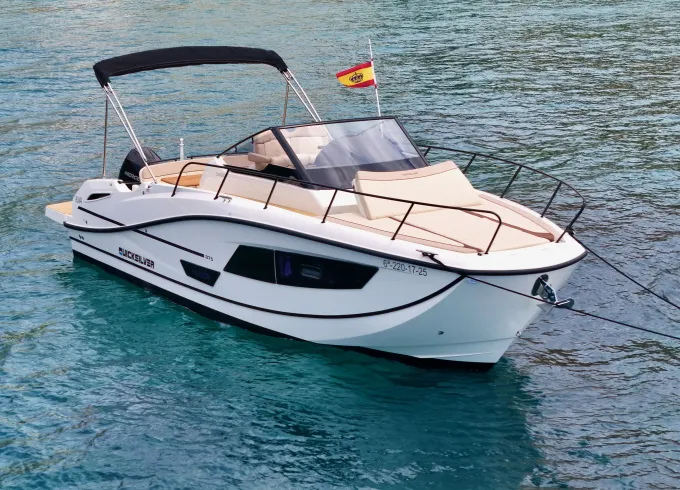 Quicksilver 875 Sundeck – Altea Private Boat Charter