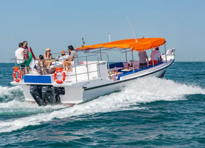 1h Marina Promenade Cruise Private 18 Pax