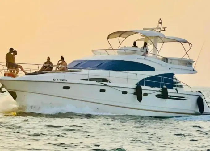 Fairline 64ft Motor Yacht |  30 Pax Capacity  | Spacious and Luxurious