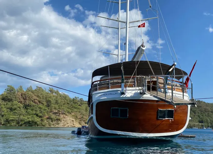 Explore the Aegean Sea in Style: 32-Meter Luxury Motor Yacht