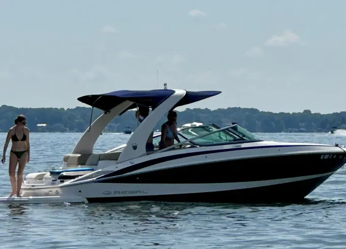 Your VIP Lake Experience onboard Regal 2300 RX Bowrider: Lake Norman