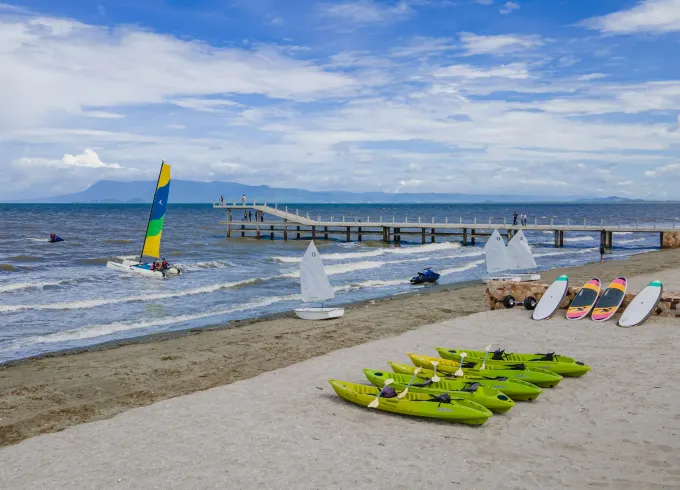 Hobie Wave 13 Beach Catamaran Rental