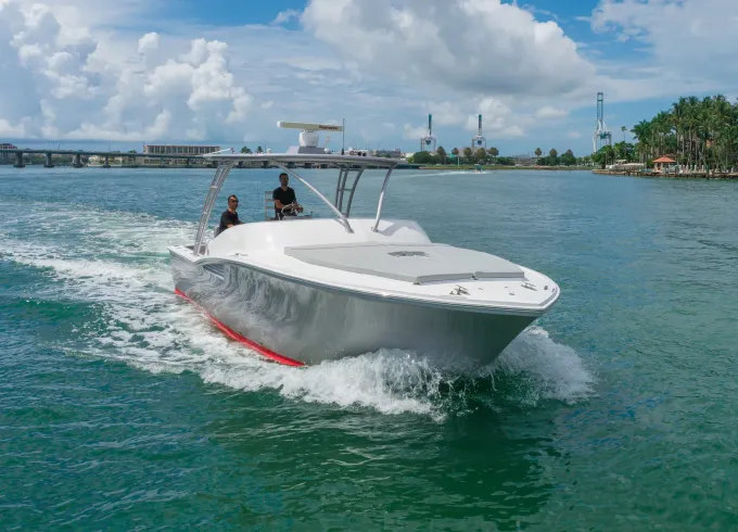 35ft Predator Sportfish Luxury Sport Yacht!