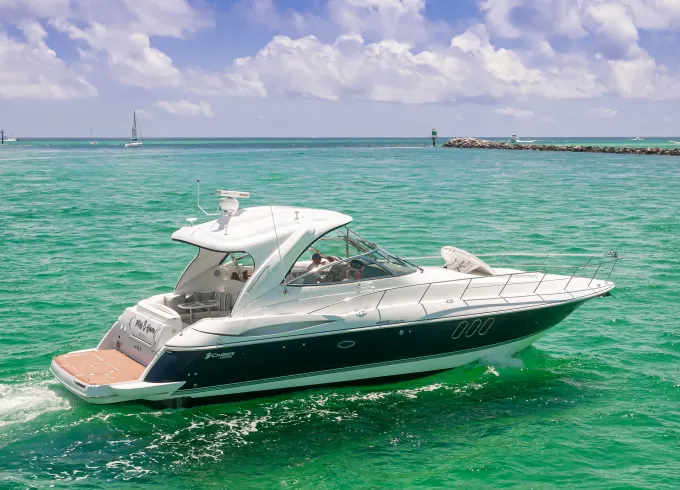 Luxury Yacht in Destin